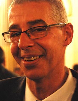 César Cigliutti (cropped).jpg