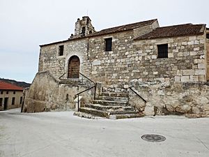 Archivo:Cuevas Provanco Segovia iglesia Vera Cruz ni