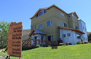 Archivo:Eco Lodge in Valdes Peninsula Patagonia Argentina - panoramio