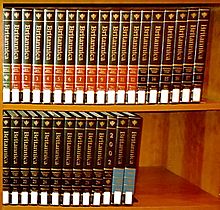 Archivo:Encyclopaedia Britannica 15 with 2002