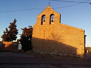 Archivo:Iglesia Galleguillos