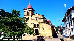 Iglesia de Oiba.JPG