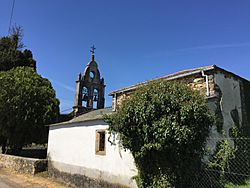 Igrexa de Piño.jpg
