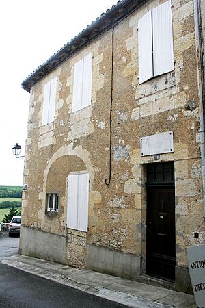 Archivo:Lectoure-maisonLannes