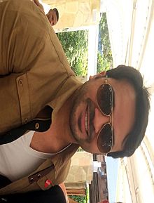 Luis Fonsi 2015 (cropped).JPG