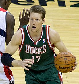Mike Dunleavy, Jr. on March 13, 2013 (cropped).jpg