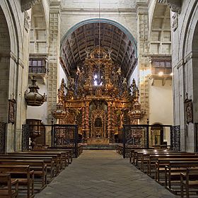 Archivo:Monasterio de San Martín Pinario (Santiago de Compostela). Retablo mayor