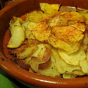 Archivo:Patatas a lo pobre (7456975814)