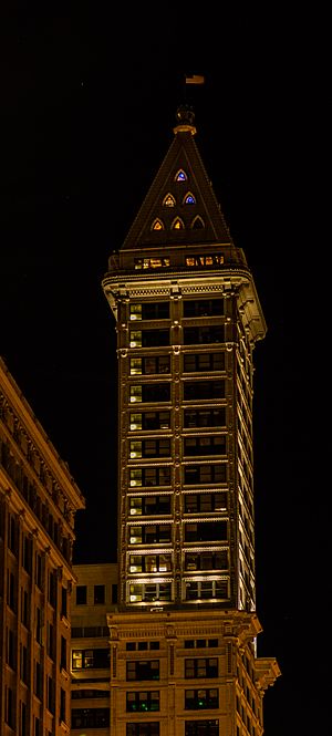 Archivo:Torre Smith, Seattle, Washington, Estados Unidos, 2017-09-02, DD 11