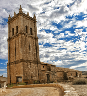 Archivo:Torre de la Iglesia de San Millán