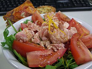 Archivo:Tuna Salad