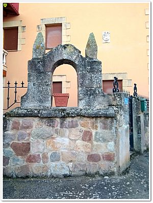 Archivo:Villaespasa 10 (restos de una ermita)