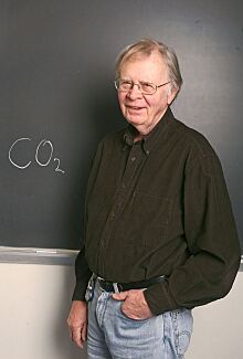 Wally Broecker, c. 2010.jpg