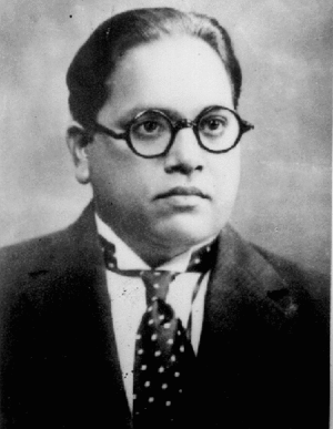 Archivo:Young Ambedkar