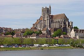 1240-Auxerre