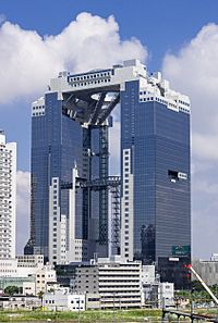 Archivo:2018 Umeda Sky Building