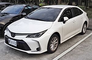 Archivo:2019 Toyota Corolla Altis (front)