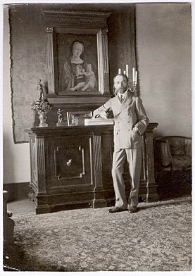 Archivo:Bernard Berenson at Villa I Tatti, 1903
