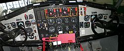 Archivo:Buffalo Airways Canadair CL-215 cockpit cropped