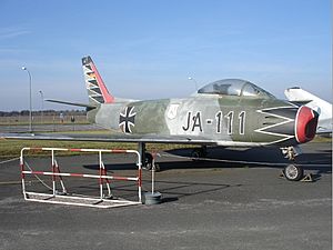 Archivo:Canadair Sabre Berlin Luftwaffen Museum