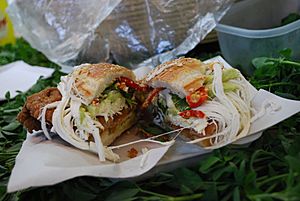 Archivo:CemitaSandwich2