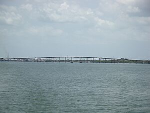 Archivo:Centla Puente Frontera 2