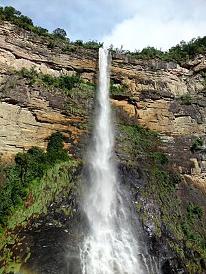 Archivo:Chute de Ditinn à Dalaba