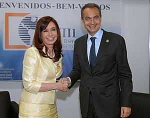 Archivo:Cristina Kirchner Zapatero