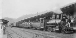 Archivo:Estación de Trenes (Durán, Ecuador 1910)
