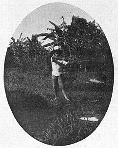 Archivo:Flechero filipino en Baler (mayo de 1899, La Ilustración Artística, M. Arias y Rodríguez)