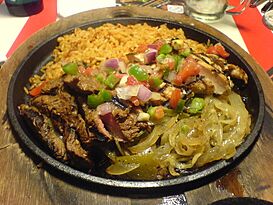 Flickr elisart 324248450--Beef and chicken fajitas.jpg