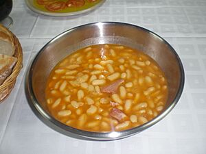 Archivo:Fuente fabada wiki