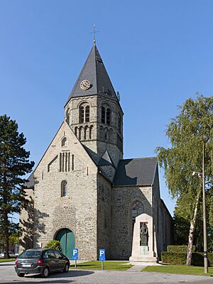 Archivo:Ichtegem, Sint-Michielskerk