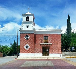 Iglesia San Miguel Arcángel, Bacoachi.jpg