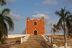 Archivo:Iglesia de San Mateo Santa Elena Yucatan