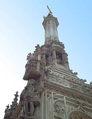 Archivo:Monumento a Colón (Madrid) 07