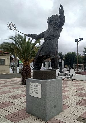Archivo:Monumento a Las Carantoñas