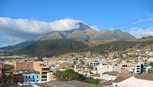 Archivo:Otavalo Imbabura nina urkuwan
