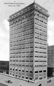 Archivo:Praetorian Building, Dallas, TX