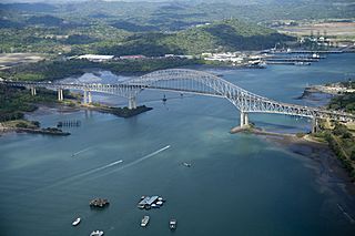 Puente de Las Américas - 08-029.jpg