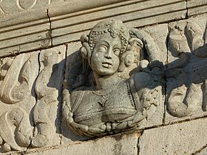 Archivo:Puerta de Palmas, Badajoz. España. Espagne. Spain