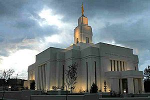 Archivo:Quetzaltenango Guatemala Temple