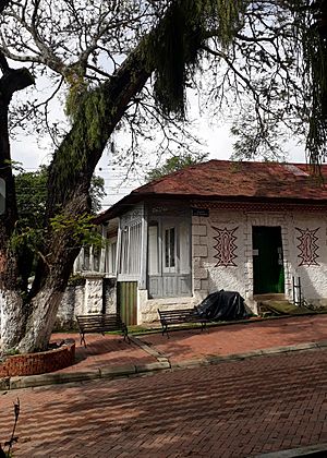 Archivo:Quinta Mon Trésor, Hacienda de Villa del Rosario de Tena, Cundinamarca, Colombia