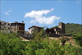 Vista del pueblo de Santa María de la Peña