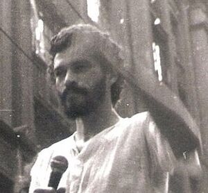 Archivo:Socrates (futebolista) Diretas Já cropped