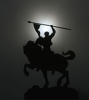 Solar corona above statue of El Cid SF CA.jpg
