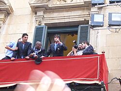 Archivo:Tote en el Ayuntamiento de Alicante en 2010