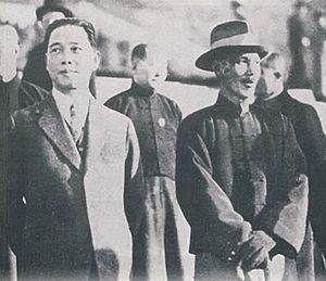 Archivo:Wang Jingwei and Chiang Kai-shek