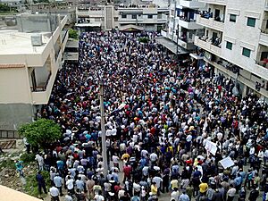 Archivo:(Banyas demonstration) مظاهرات بانياس جمعة الغضب - 29 نيسان 2011