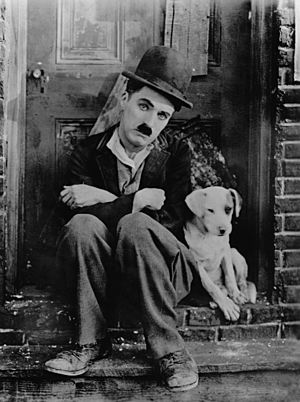 Archivo:Chaplin A Dogs Life